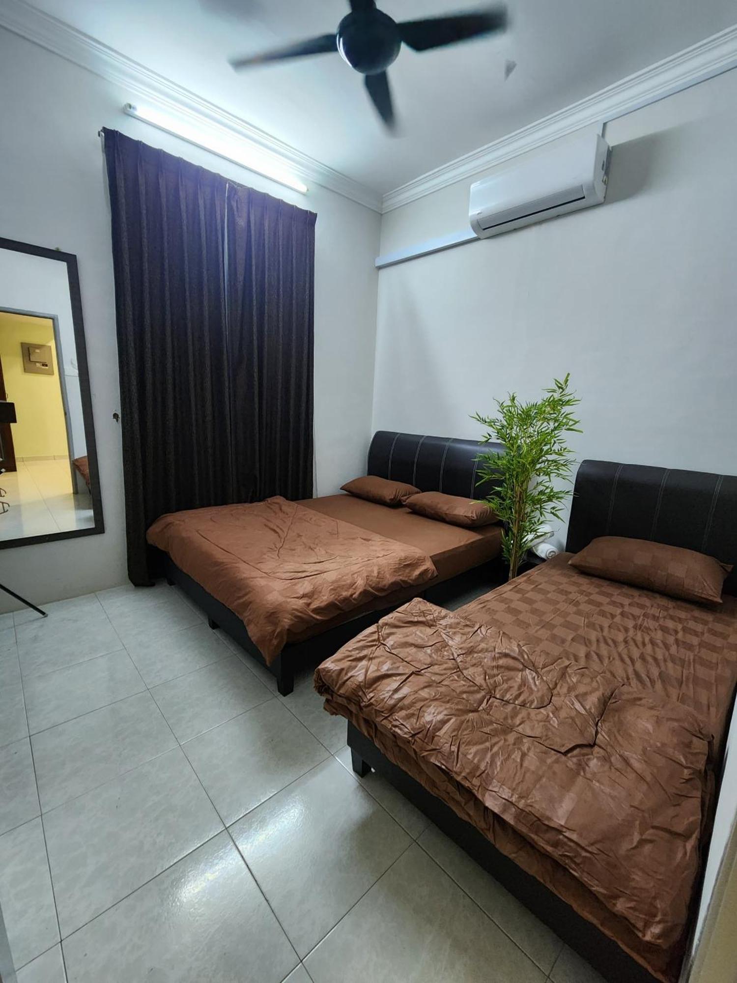 Galaxy Guest Home By Ipoh Maju Stay Zewnętrze zdjęcie