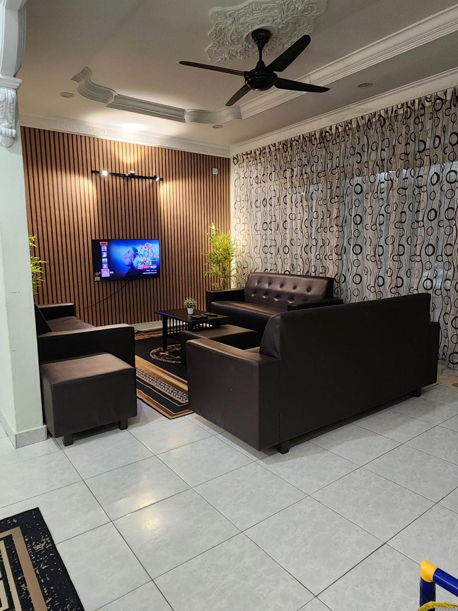 Galaxy Guest Home By Ipoh Maju Stay Zewnętrze zdjęcie